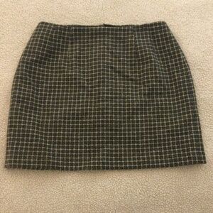 Vintage J. CREW Wool Plaid Gray Mini Skirt - Size 6